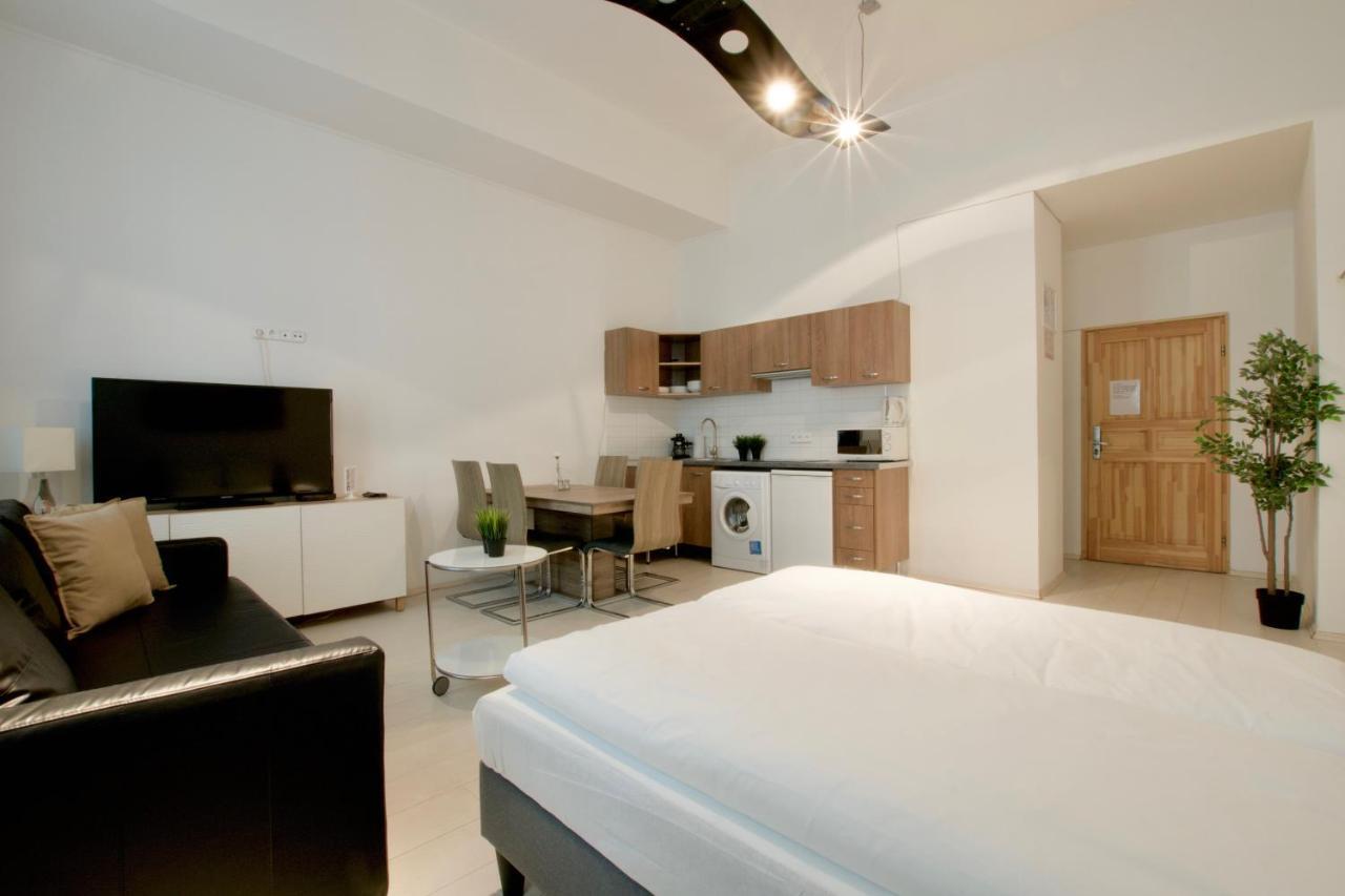 St. King 1 By Hi5 Apartments 부다페스트 외부 사진