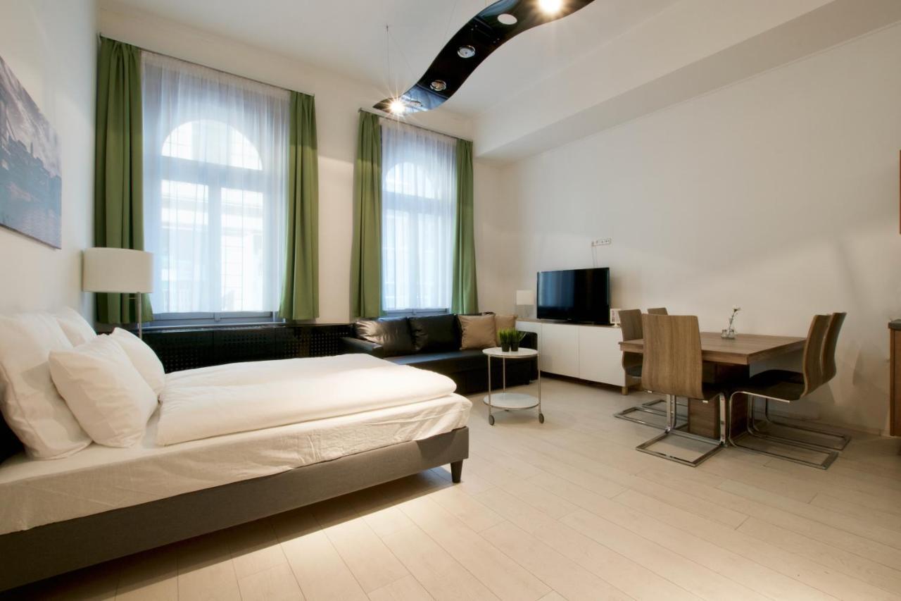 St. King 1 By Hi5 Apartments 부다페스트 외부 사진