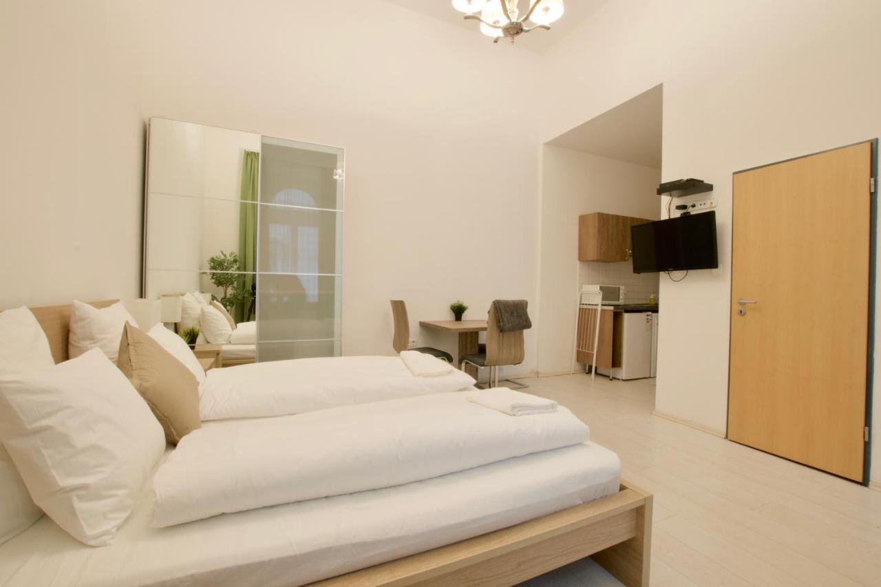 St. King 1 By Hi5 Apartments 부다페스트 외부 사진